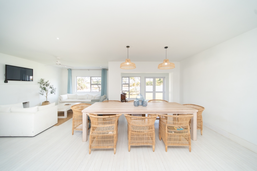 5 Bedroom Property for Sale in Nahoon Eastern Cape